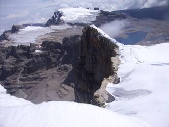 El púlpito de roca sobre el glaciar (documento de 2004)