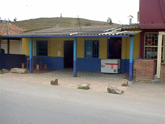 Tienda del pueblo de Suesca